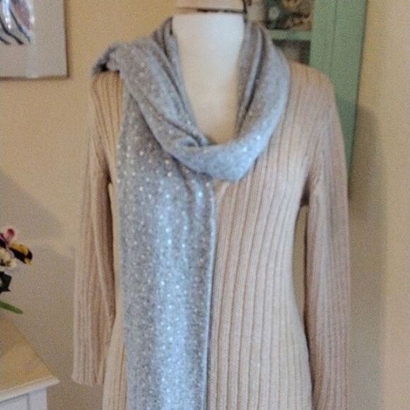 Next Sparkly Scarf - Picture 2 of 7